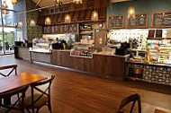 Squire's Cafe inside