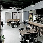 The Modern Eatery outside