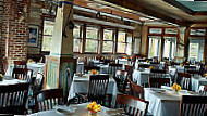 Landry's Seafood House Branson inside