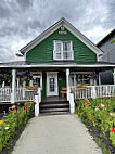 Patisserie Chez Dorville outside