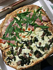 Pizzeria Luna Rossa food