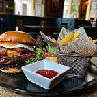 Kinelly's Pub food