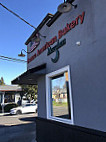 Franco-american Bakery outside