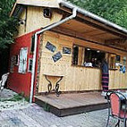 Le Chalet des Glieres inside