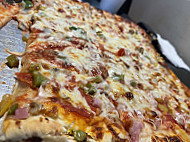 Hobert's Pizzeria food