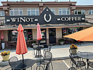 Winot Coffee Co inside