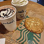 Starbucks Plaza De Las Tendillas food