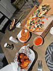 Elizabeths Pizza Express food