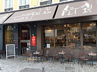 Le Square d'Aramis food