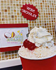 Redberry Frozen Yogurt food