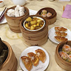 Very Fair Chinese Restaurant food