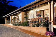 Agriturismo E Ristorante Colombarina outside