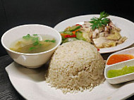 Paul Hainan Chicken Rice Tauge Ayam food