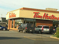 Tim Hortons outside