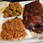 Bessinger's Bbq food