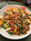 Poke Fuzion food