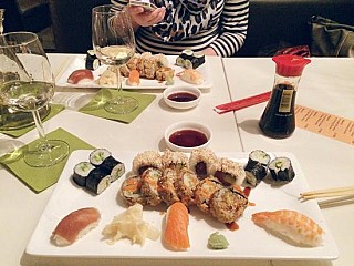 Lyst - Sushi Bar Restaurant