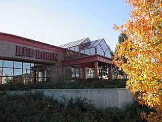 Red Robin Canada