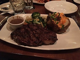 Baton Rouge Steakhouse & Bar