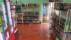 La Sureña Liquor Store Y Mas.