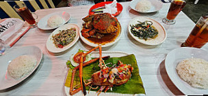 Anton Crab (sebelah Apotek Lystia)