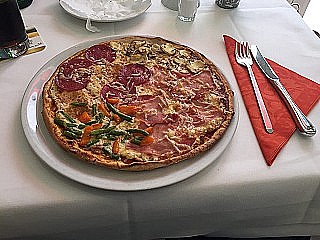 Dilan's Pizzeria Heimservice