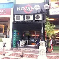 Nommu Bar & Resto - Metrowalk