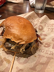 BRGR Kitchen + Bar - Leawood