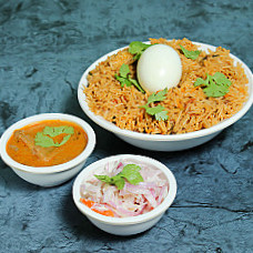 Parveen Biriyani Center