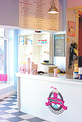 Shake-It Milkshake Bar