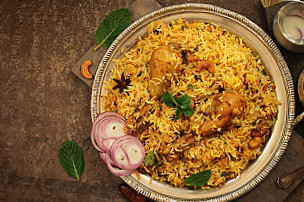 Degh Biryani