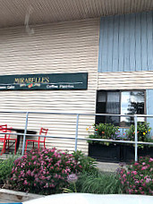 Mirabelles Bakery