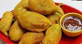 Saurast Bhajiya And Ganthiya