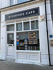 Riverside Cafe