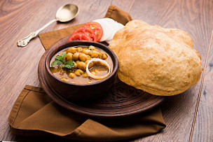 Delhi Pahadganj Ke Chhole Bhature