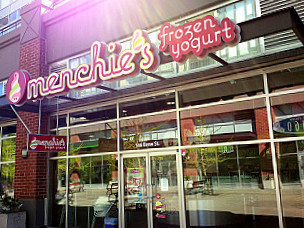 Menchie's Frozen Yogurt