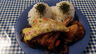 Canoes Lanai Restaurant