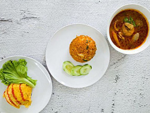 Iqra Tomyam Nasi Campur