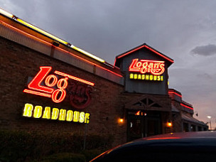 Logan's Roadhouse