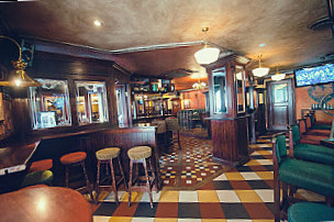 Punch Judy Pub