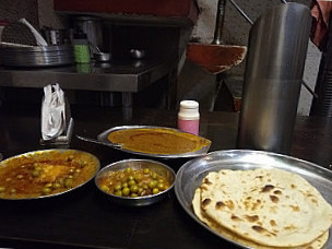 Pt .sita Ram Vaishnav Dhaba