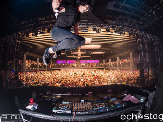 Echostage