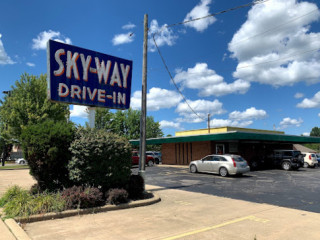 Skyway Drive In