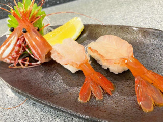 Mutsumi Sushi