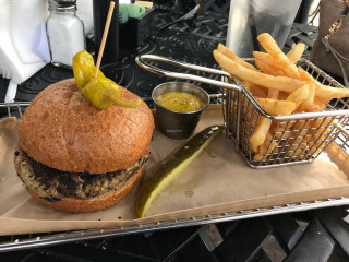 Hops Burger