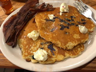 Cracker Barrel