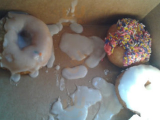 Paradise Donuts