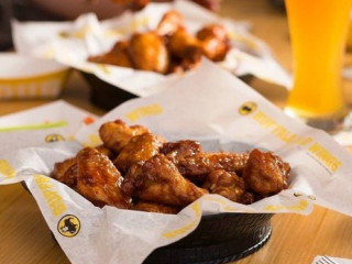 Buffalo Wild Wings Valleystream