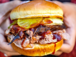 Dickey's Barbecue Pit