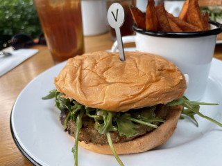 Beef Liberty Burgers, Stanley, Hong Kong